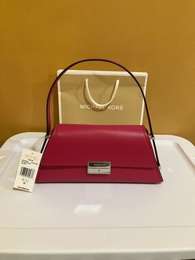 Michael Kors LUDLOW MD Conv Shldr Wild Berry leather bag